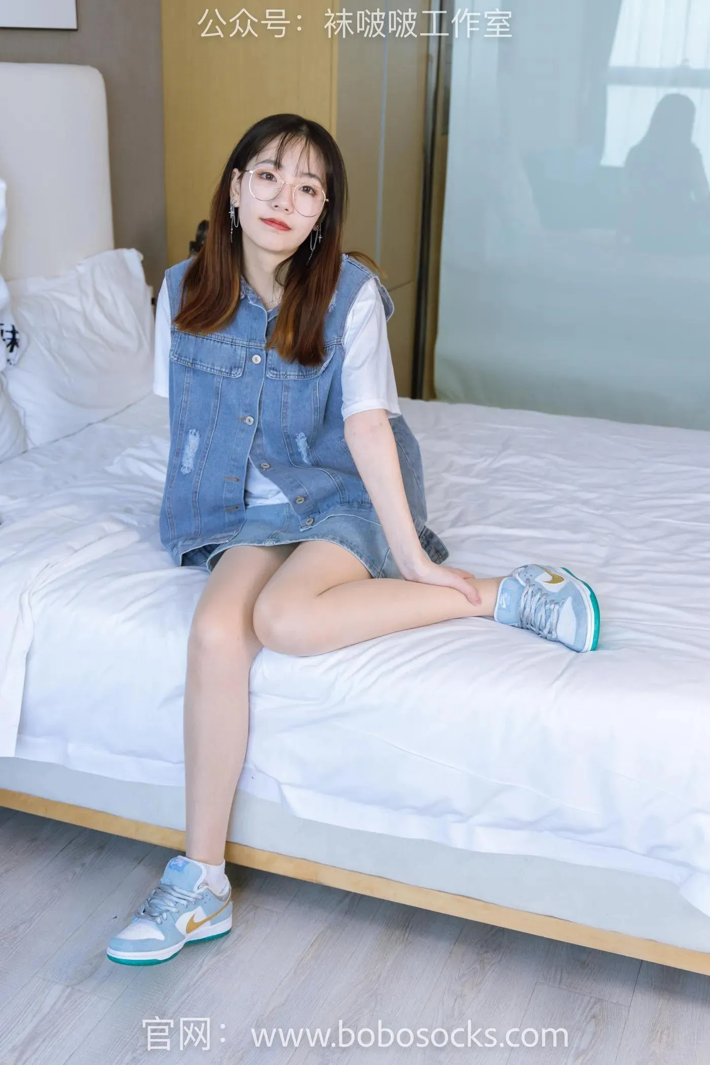 [BoBoSocks袜啵啵]NO.123 小甜豆-板鞋、白棉袜、肉丝 [140P]插图1